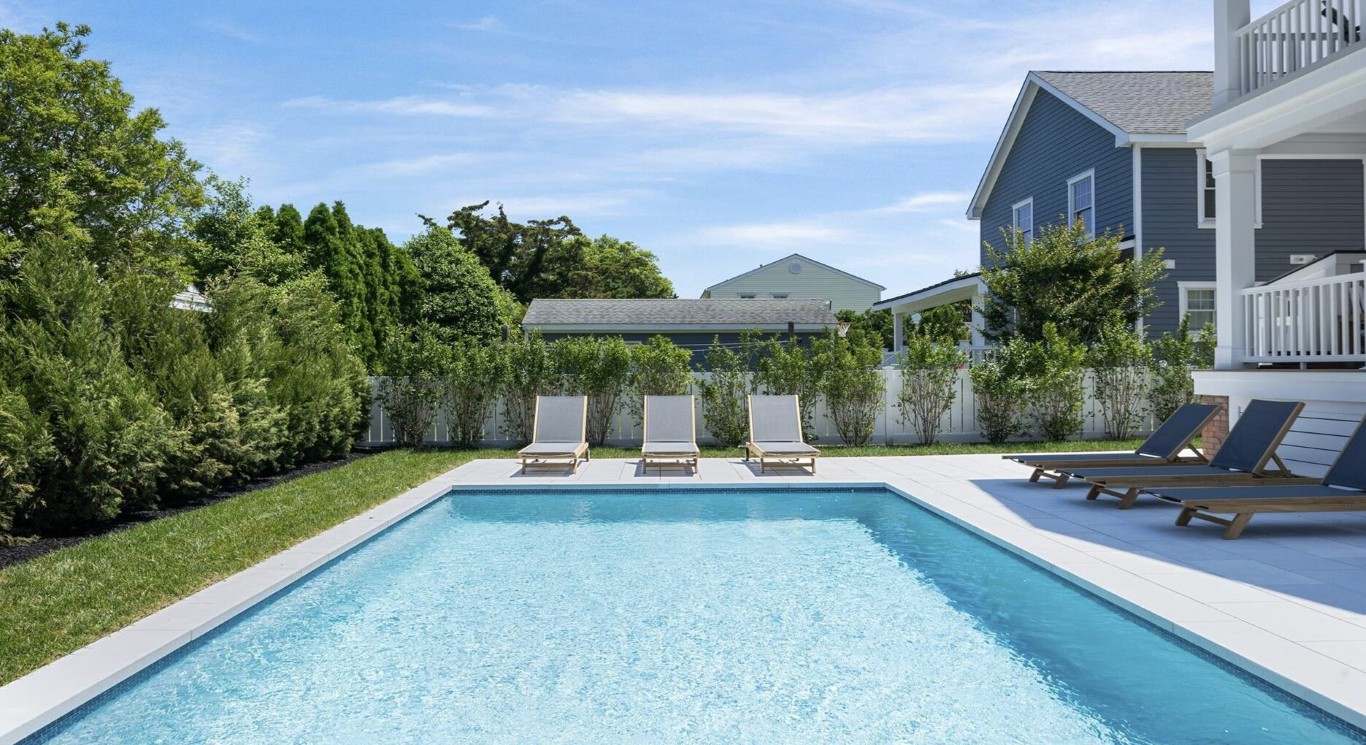 Crystal clear swimming pool with weekly cleaning service in Hesperia, CA